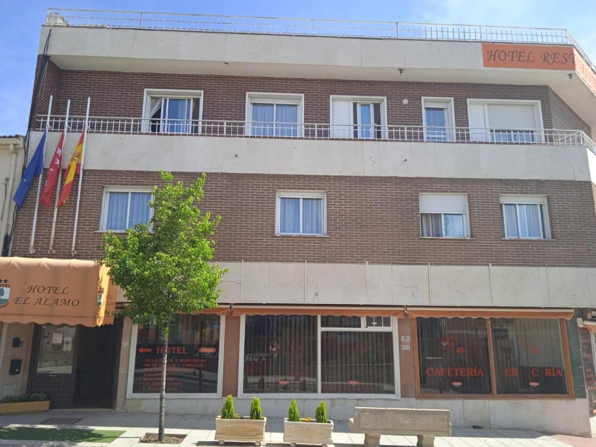 Hotel El Alamo Madrid Exterior foto